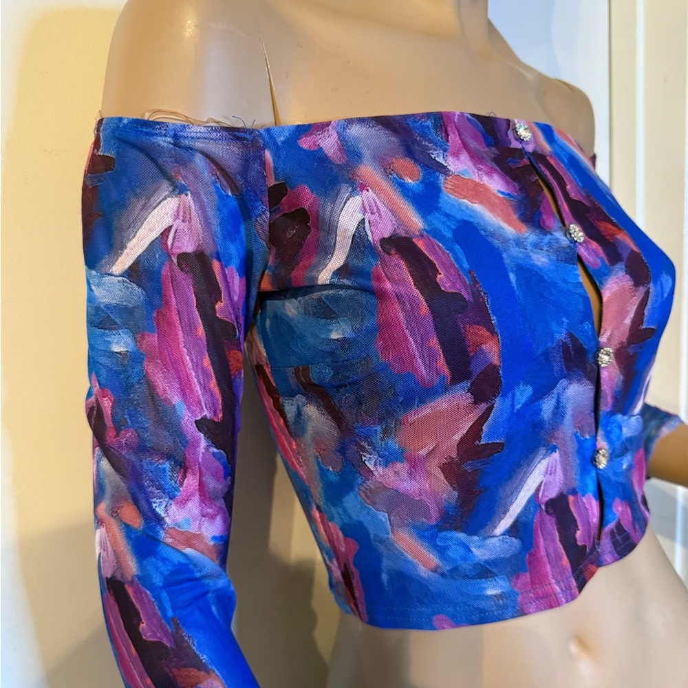 Windsor Off-Shoulder Mesh Rhinestone Button Top – Colorful Abstract Print - Picture 5 of 11